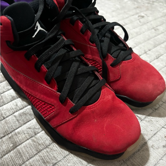 Red Jordan Basketball Shoes - Picture 6 of 9